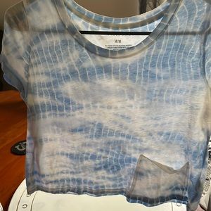 T-shirt Aeropostale- Live Love Dream collection.  Tie-dye baby blue white size m